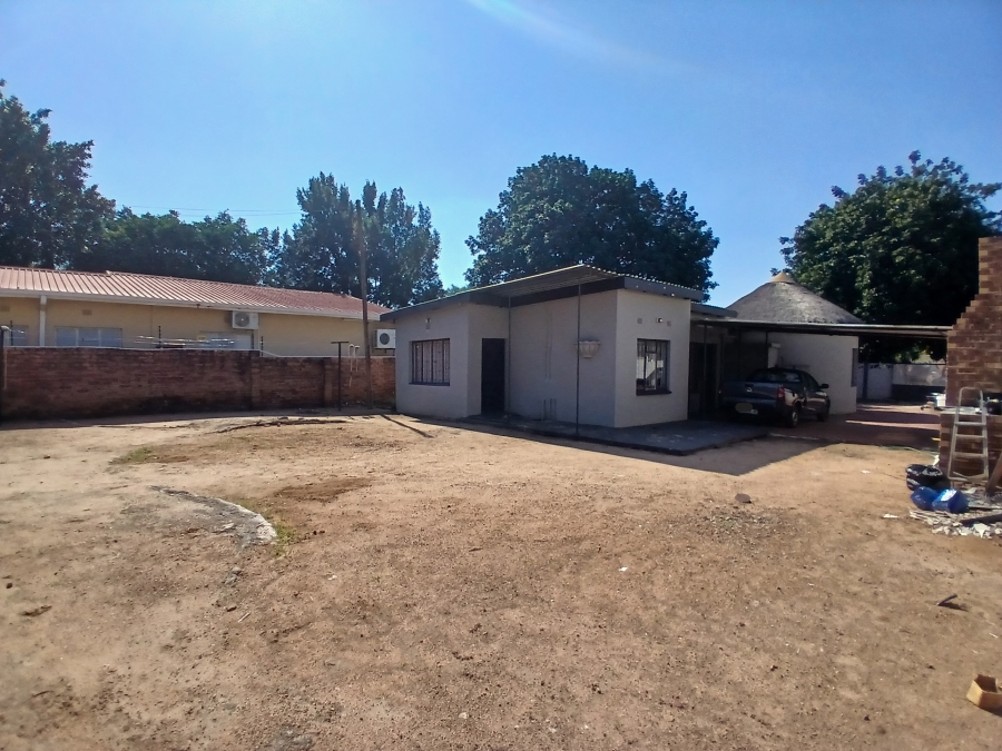 Commercial Property for Sale in Bodorp North West